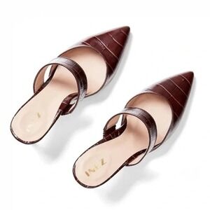 NWOB INEZ Mora Mule Brown Croc Embossed Pointed Toe Heels 9.5 Chic Comfortable